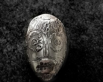 Brooch -African mask-recycled spoon and fork jewel-engraved and silver-unique look, chic, ethnic, woman, men