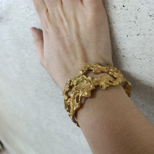 Bracelet Vintage Médaille Doré – BOBART Bijoux