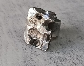 Ring adjustable- moon-lune- textured-satellite-science fiction-chic, vintage, planet-silver-moon woman jewel