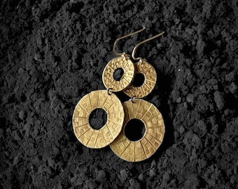 Chic Boho Gold Dangle Earrings for Women - Spring Fashion Jewelry, gift for her ,woman gold earrings