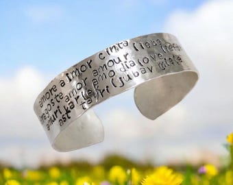 Multilingual love bracelet for women – hand-engraved jewelry, romantic gift, “love” message bracelet, minimalist DIY, gift for her, woman