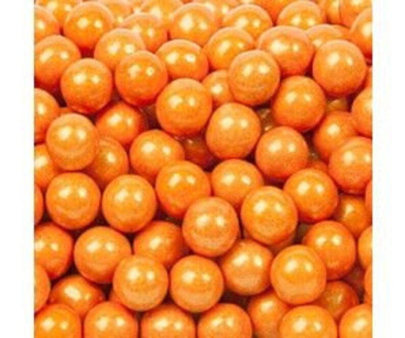 Peut inclure: Un grand nombre de billes de chewing-gum orange. Les billes de chewing-gum sont brillantes et ont un l&eacute;ger &eacute;clat.