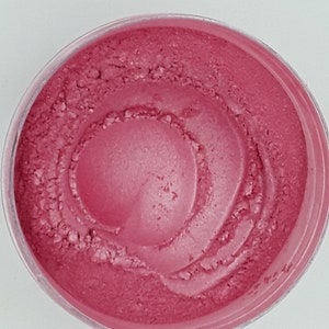 Bubblegum Pink Mica Pigment-Safe for Face and Body