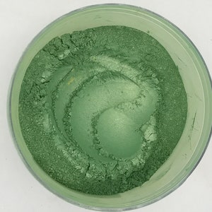 Sea Foam Mica Pigment-Safe for Face and Body