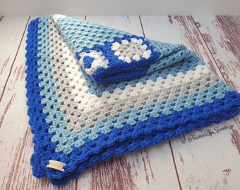 Baby blanket, Blue handmade blanket, Baby boy shower gift, New baby gift, Knit to order blanket, Car seat blanket, Pram blanket, Home decor