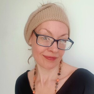 Handstickad alpackahalsduk: Bandana-pannband för kvinnor bild 6
