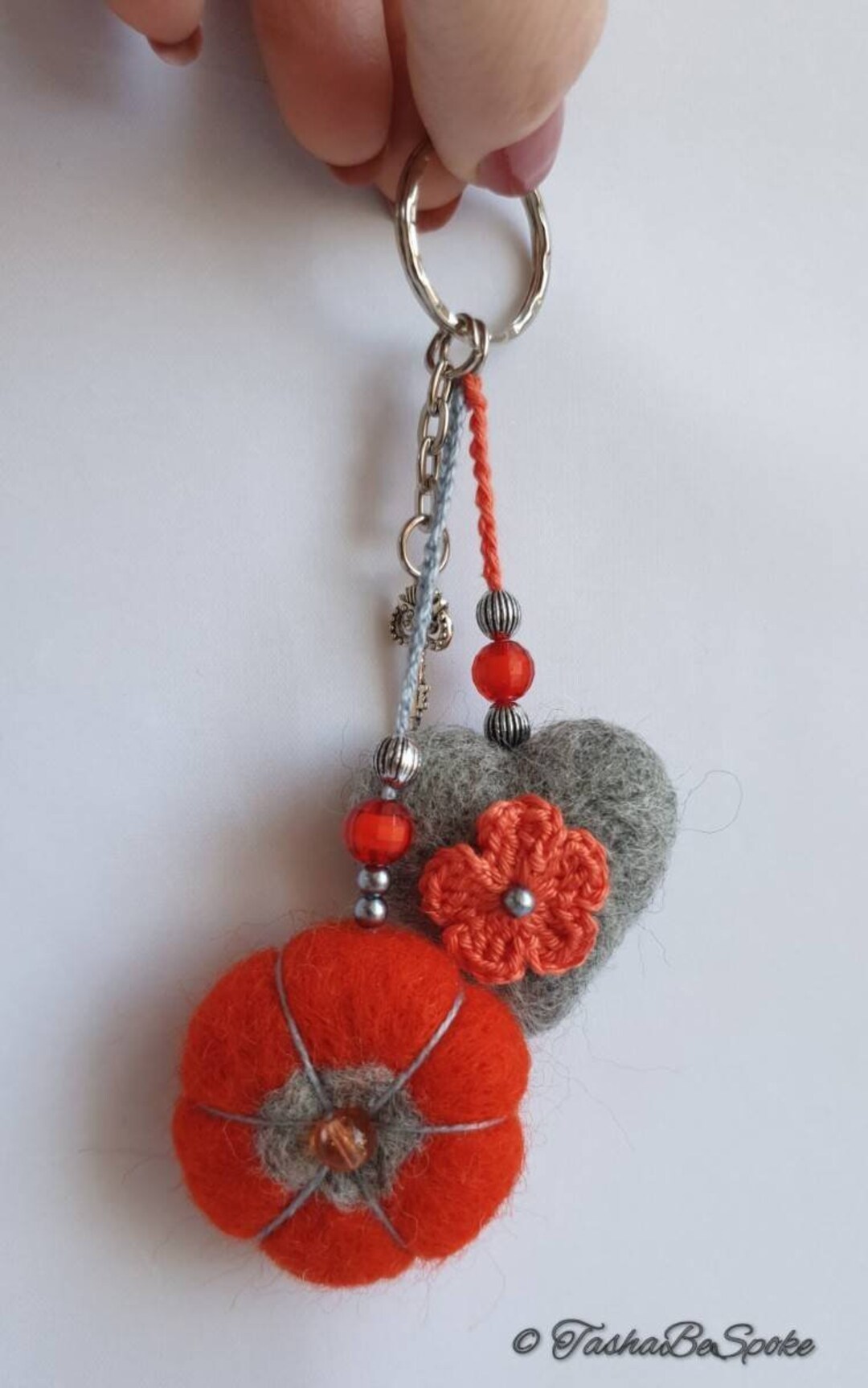 Needle Felted Wool Keychain: Handmade Heart & Flower Bag Charm - Etsy