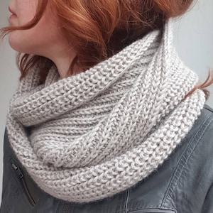 Gestrickter Schal, Winter Wolle Schlauchschal, Unendlich handgestrickter Schlauchschal, Unisex Strickschal, Geschenk für Männer, Geburtstagsgeschenk für Frauen