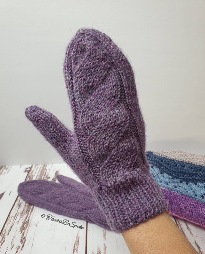 Women hand knit mittens Wool mittens Winter luxury gloves Etsy