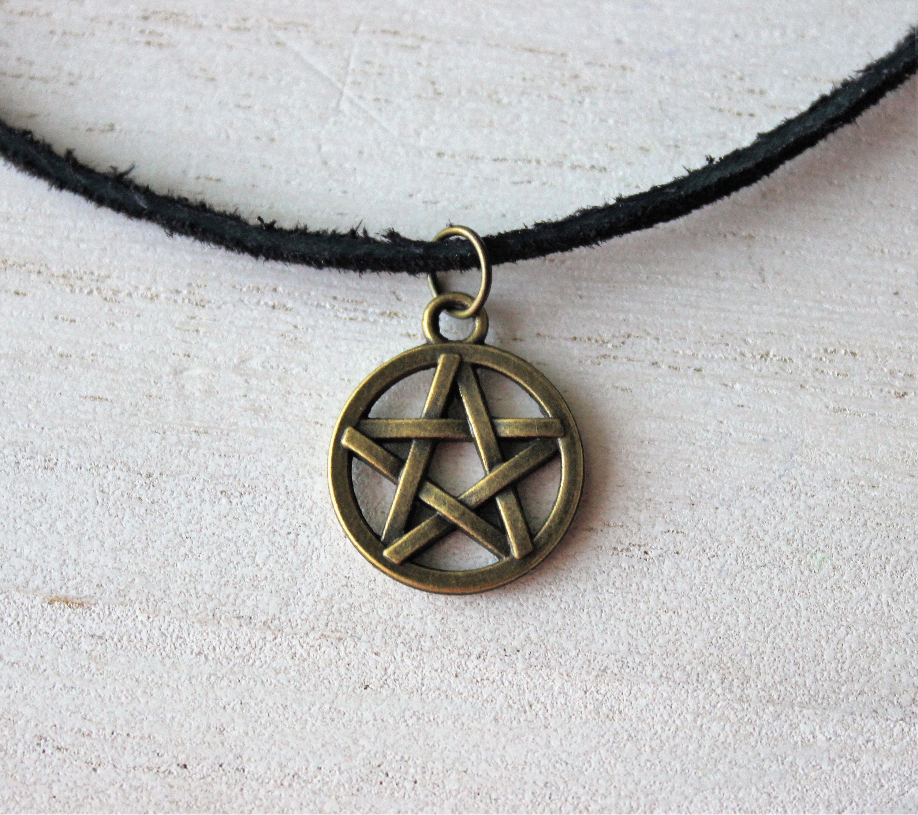Black Velvet Pentagram Celtic Tree of Life Choker/Necklace Gothic Jewellery UK