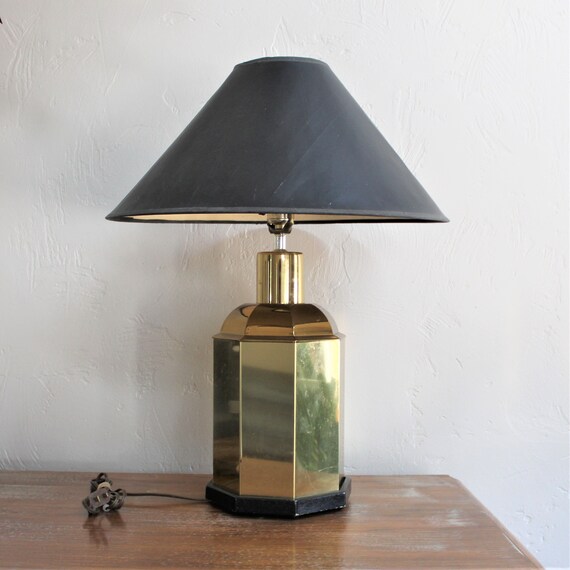 Vintage Brass Lamp Ginger Jar Table Desk Nightstand Lighting Bedside Light Chinoiserie Decor Pagoda Urn
