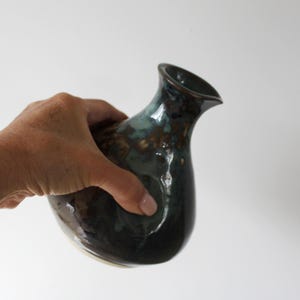 Studio Pottery Oil Cruet, Hand Thrown Pottery Vinegar Dispenser Stoneware Bottle with Spout, Maple Syrup Pitcher, Kitchen Decor Small Carafe