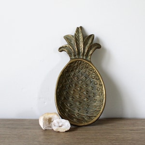 Brass Pineapple Dish, Brass Ring Dish, Brass Soap Dish, Brass Trinket Dish, Change Catchall, Catch All, Jewelry Holder, Business Card Holder