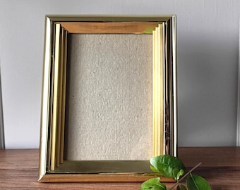 Vintage 5x7 Solid Brass Frame Gold Photo Frame, Standing Picture Frame, Wedding Table Decor, Wall Mount Tabletop Number Frame