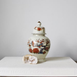 Orange Chinoiserie Vase, Vintage Vase Urn, Cream Porcelain Vase, Feng Shui Decor, Flower Vase, Asian Vase, Ginger Jar Vase, Oriental Decor
