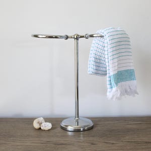 Vintage Silver Towel Holder, Chrome Towel Stand, Towel Ring Bathroom Decor Double Ring Stand, Countertop Stand Bathroom Accessory Towel Rack