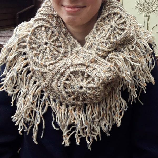 Pinwheel Infinity Scarf with Fringe, Crochet Cowl, Textured Granny Square Snood with Tassels, PDF pattern