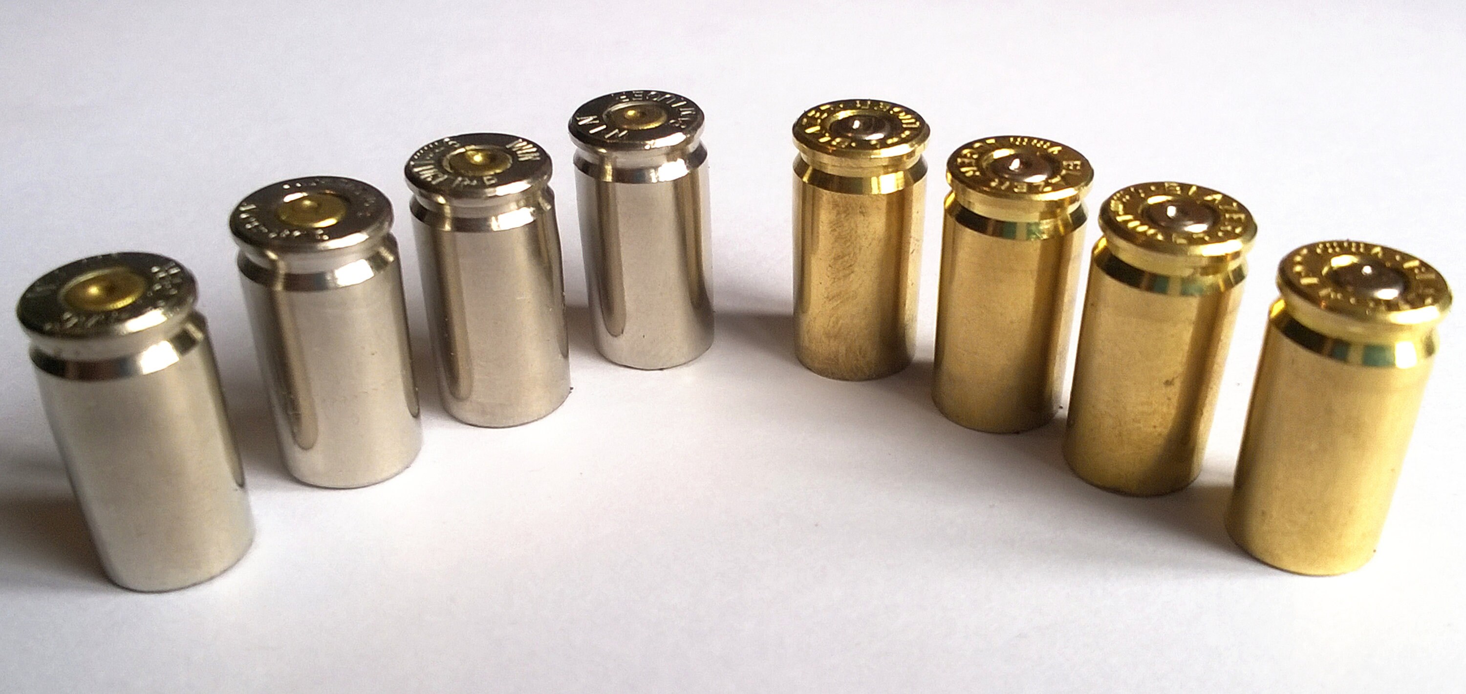 4X Metal Bullet Style Tyre Valve Dust Caps – Universal Fit – Multi-Colored – Made In UK