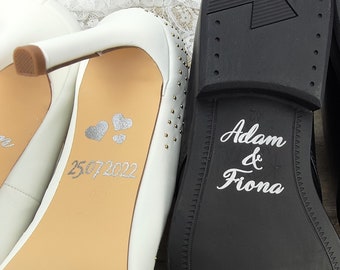 Personalisierte Glitzer Schuhsticker 'Vornamen + Datum' mit Herzchen- Farbe Wählbar Aufkleber Schuhe Hochzeit Vinyl Herz Herzen