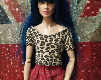 handstiched t-shirt for Integrity Toys dolls - Fashion Royalty, Poppy Parker, Dynamite Girls, Color Infusion and other.