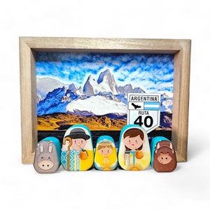 Handcrafted Argentine nativity scene with customizable backgrounds, reminiscent of Patagonia, Christmas gift, Argentina christmas ornament
