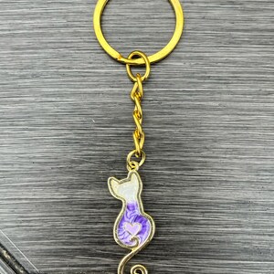 Purple cat charm keychain/ gold tone