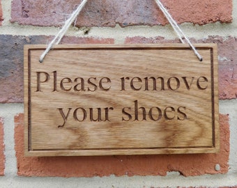 2/"x3/" Please Close The Gate laser engraved gate sign