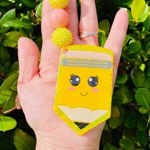 Pencil Beaded Flat Keychain, Teacher Gift, Teacher Beaded Keychain Teacher Gift Idea, Pencil Keychain, Cute Pencil, Keychain,Beaded Keychain