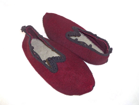 Vintage Bulgarian Folk Slippers. Wool Slippers. - image 6