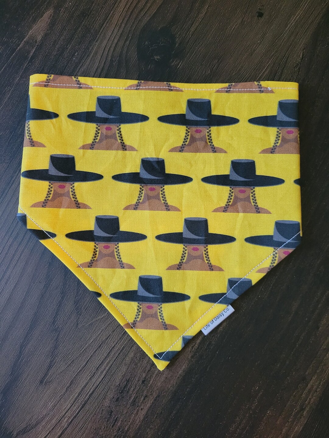Beyoncé Queen Bee Yellow Black Reversible Dog Bandana With Snap Buttons ...