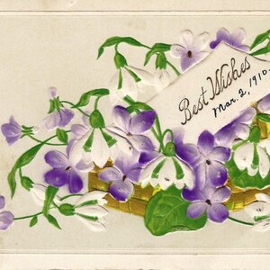 Antigo cartão postal de aniversário vintage, flores