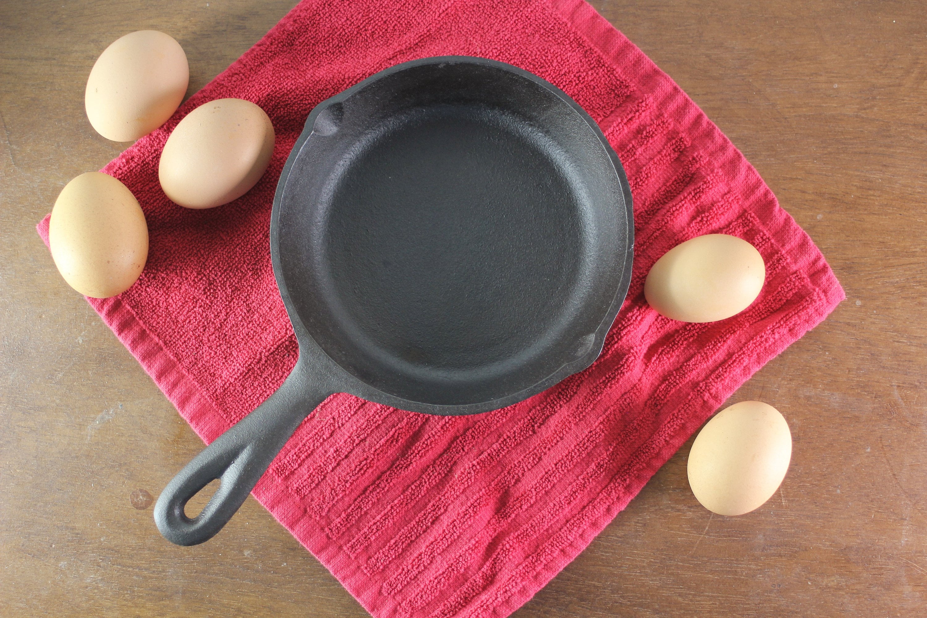 2 Great Cast Iron Heart Pans, the Pan of Hearts 