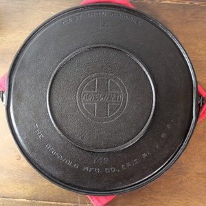 Priced to Sell! Great Campfire griddle. Griswold #9 Round Cast Iron Gr –  Cast & Clara Bell