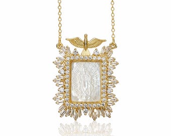 Virgin of Guadalupe Mother of Pearl Necklace, Holy Spirit Dove Necklace, 18K Gold Filled Catholic Necklace, espíritu santo Guadalupe virgin