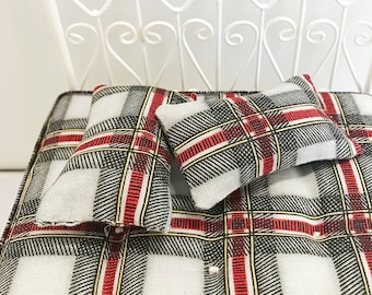 Dollhouse Bedding, Miniature Dollhouse Bed Pillows Set, Red and Black Buffalo Plaid, Dollhouse Bedding, 1/12 Scale, Dollhouse Furniture