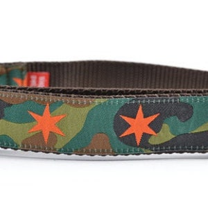 Camouflage Dog Collar with Orange Chicago Flag Stars