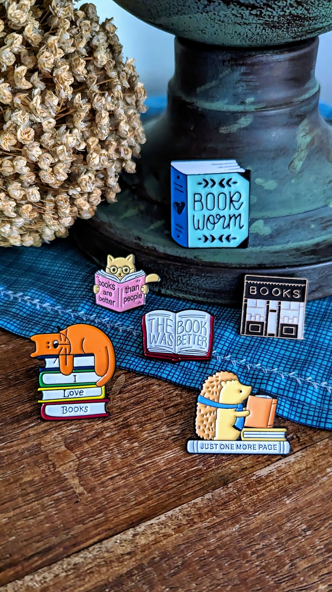 Literary Book Pin & Sticker Gift Wrapped Set, Colorful Literature ...