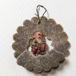 Antiguo adorno navideño tragant de cartón de mica coleccionable