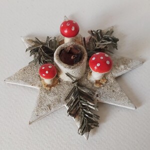 Adorno navideño antiguo de cartón de mica coleccionable hecho a mano en Checoslovaquia