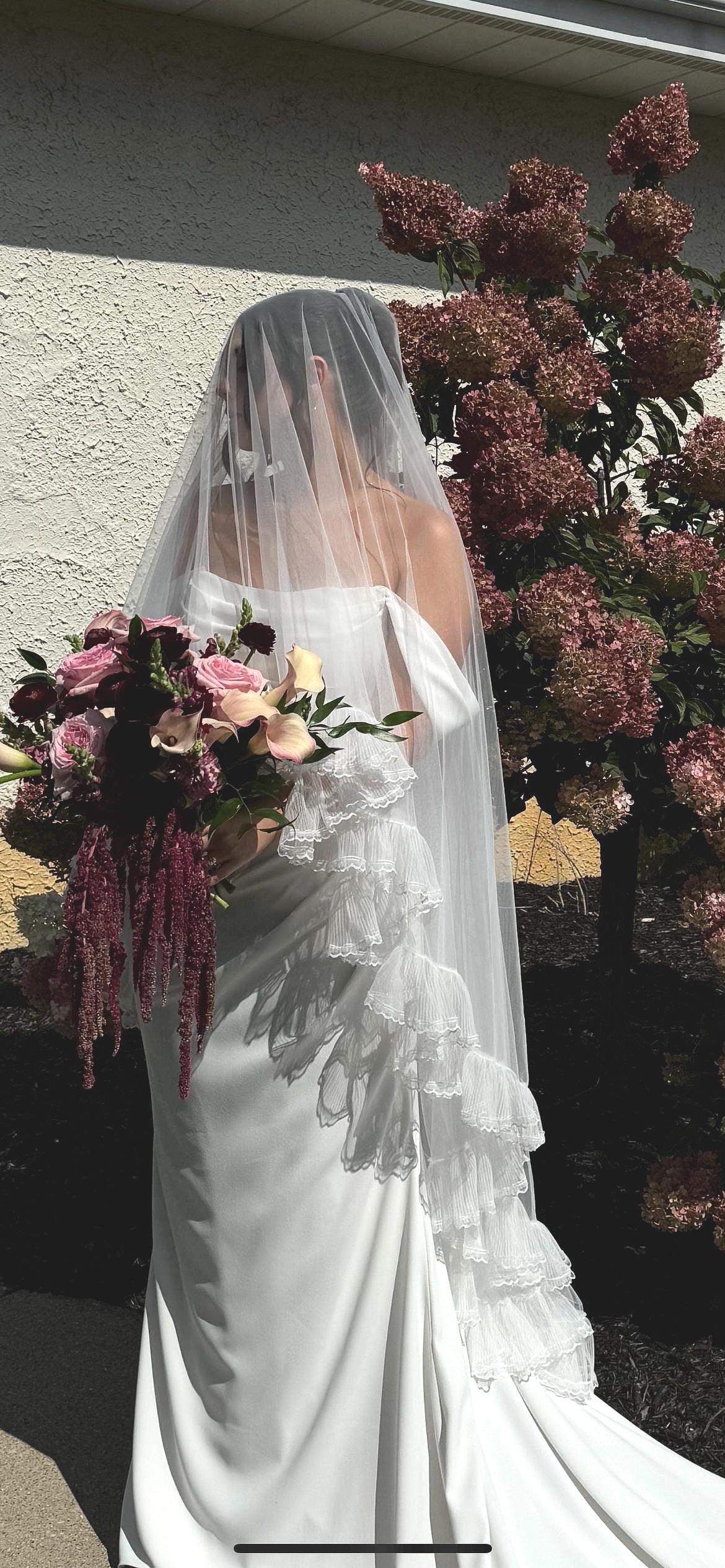 Scallop Ruffle Edge RUFFLE ME SOFTLY | Scallop Lace Edge Ruffle Veil - Etsy
