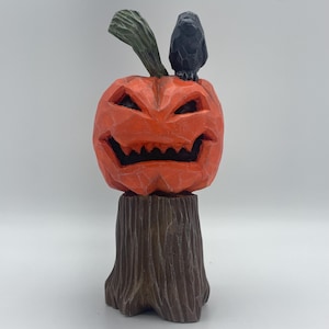 Creepy Pumpkin with Crow - Resin Replica