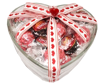 Lindt Lindor Combo White Chocolate Strawberry & Dark Chocolate Strawberry Truffles Clear Heart Shape Glass Bowl Gift Set