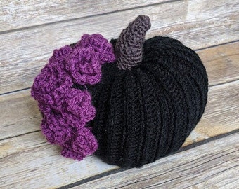 roses on a pumpkin crochet pattern, pumpkin crochet pattern, halloween crochet pattern, crochet pumpkin decoration, spooky crochet