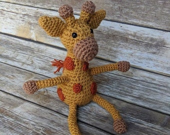 Gwenny the Giraffe stuffed animal crochet pattern, giraffe amigurumi pattern, giraffe crochet pattern, crochet amigurumi pattern