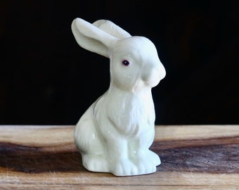 Kitsch Shiny Rabbit Vintage Lefton Bunny Figurines, Kitschy Spring Decor, Cute White ...