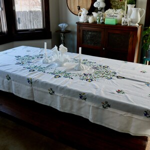 Vintage Tulip Tablecloth, Floral Spring Decor, Swedish Folk Art Embroidered Table Cloth, Gift for New Home, Kitchen Linens with Cute Flowers