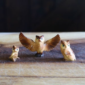 Miniature Vintage Owl Figurines, 3 Cute Bone China Owls, Mini Dad Mom and Baby Owlet Family, Gift for Collector, Grannycore Kitsch