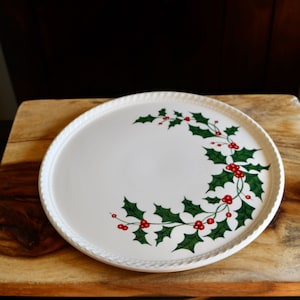 Vintage Christmas Holly Cake Plate, Retro Holiday Tableware, Pretty Royal China Holly Berry Platter, Party Tray, Hostess Gift, Grannycore