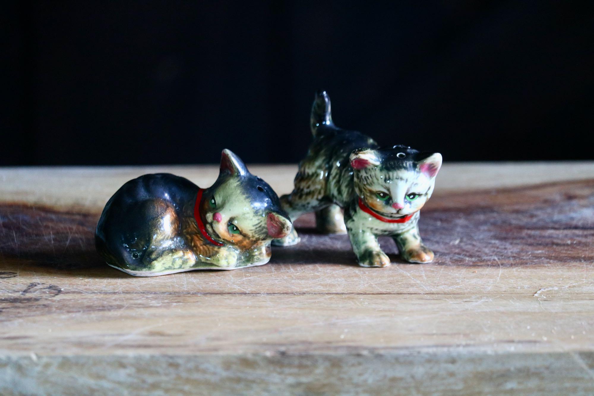 Vintage Kitty Shaker - Etsy