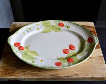 Vintage Franciscan Strawberry Fair Platter, Retro Kitchenalia, Strawberry Vine & Flower Oval Tray, Grannycore Kitchen Dishware, Hostess Gift